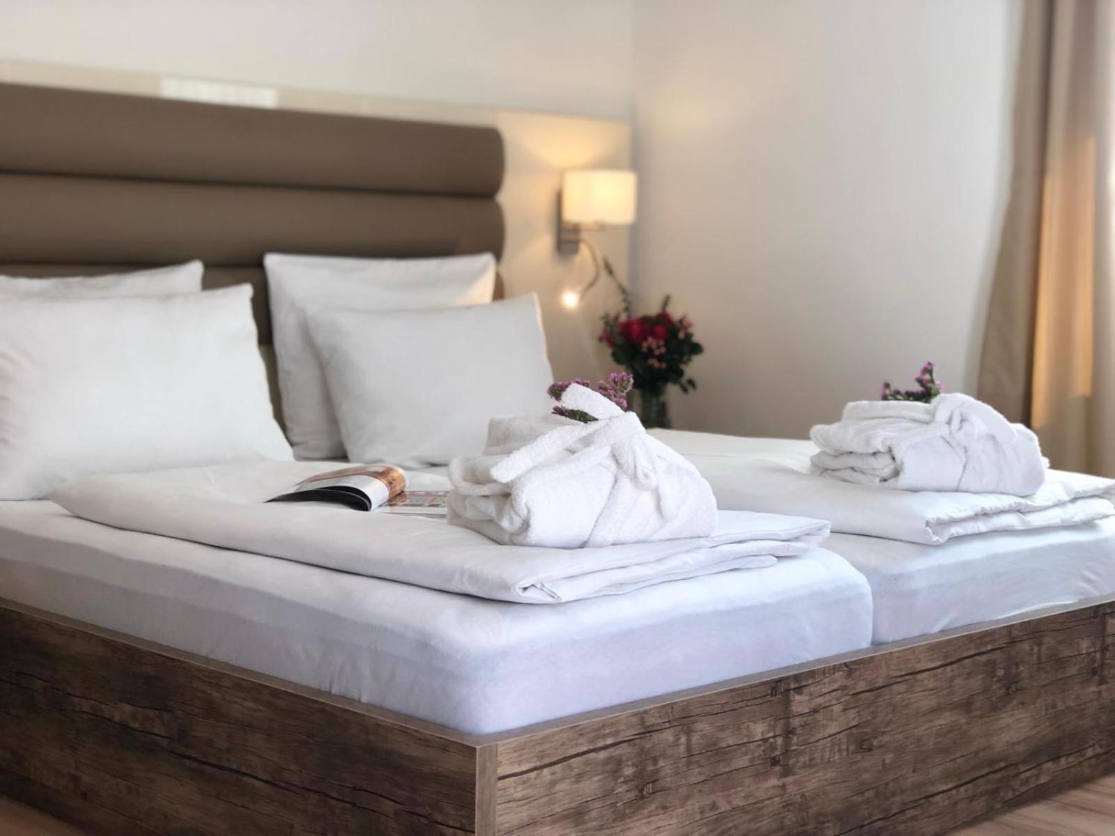 Apartments Schweizer Hof بادن بادن المظهر الخارجي الصورة